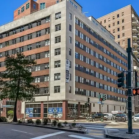 Modern Condos Close To City Attractions